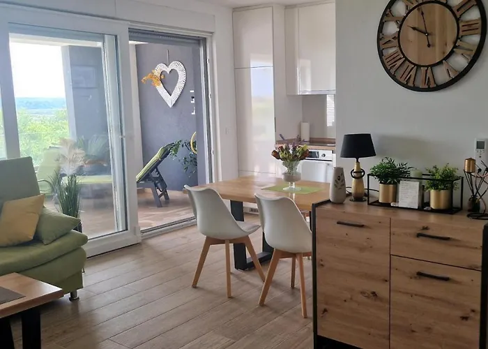 Apartment Maris Nin