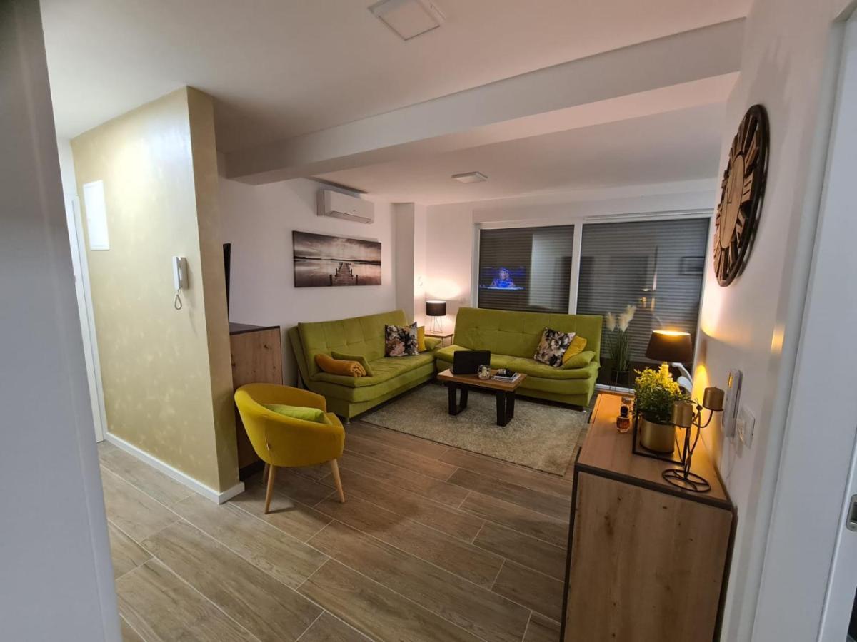 Maris Apartment Nin